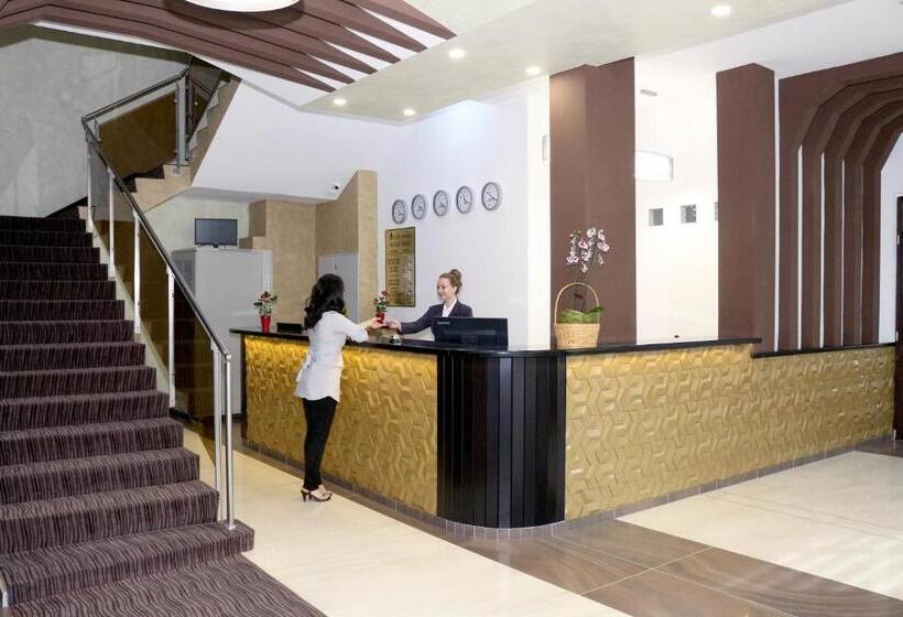 ホテル Restaurant Imperial