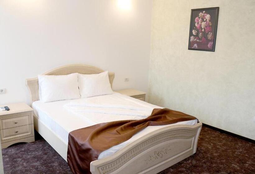 ホテル Restaurant Imperial