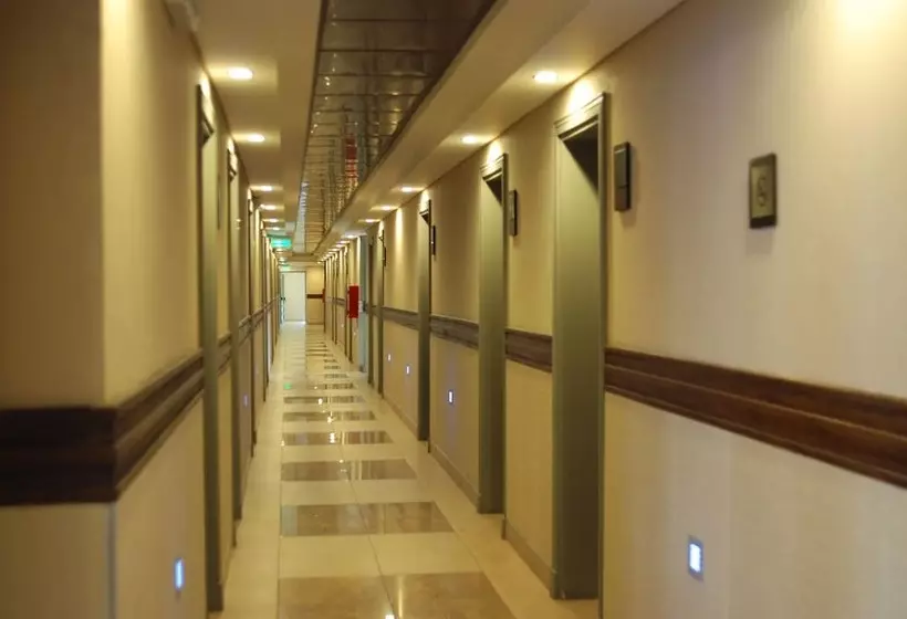 Hotelli Savoia Mendoza