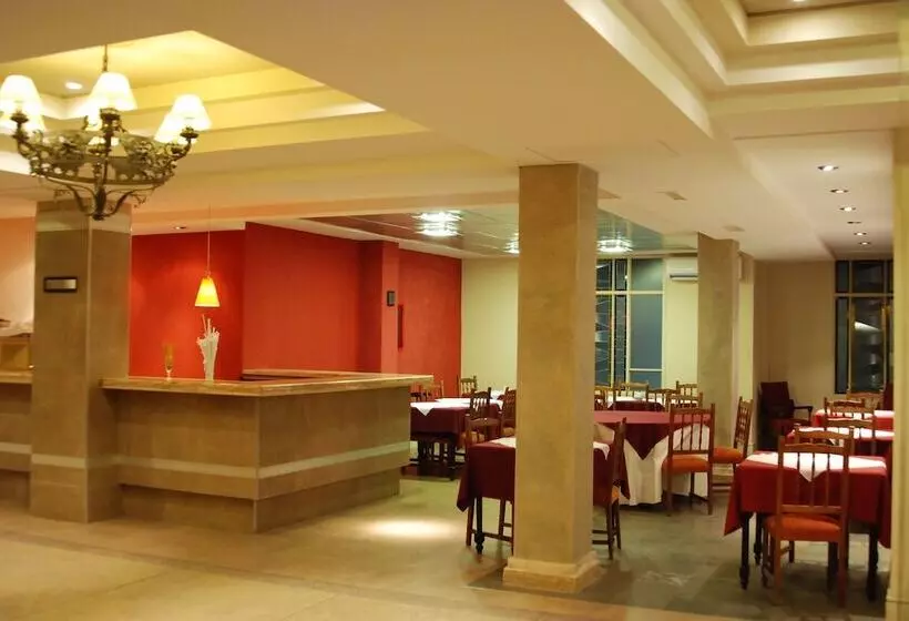 Hotelli Savoia Mendoza