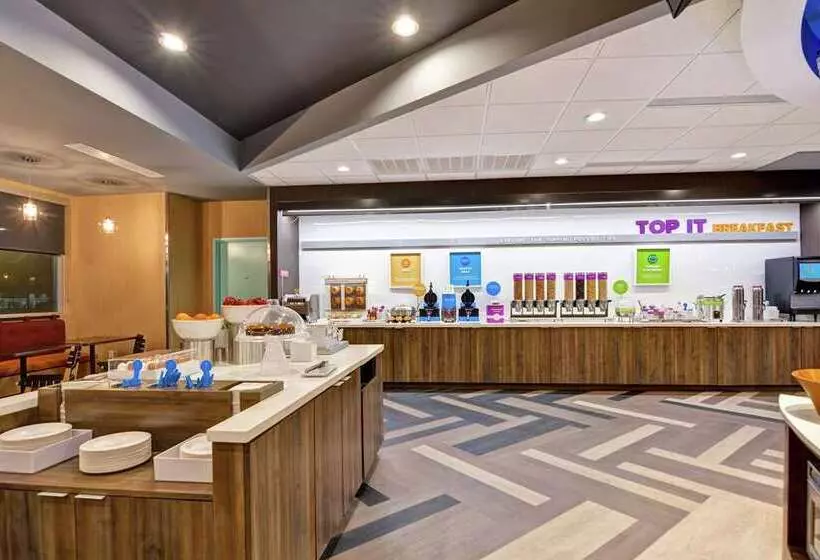 ホテル Tru By Hilton Baton Rouge Citiplace, La