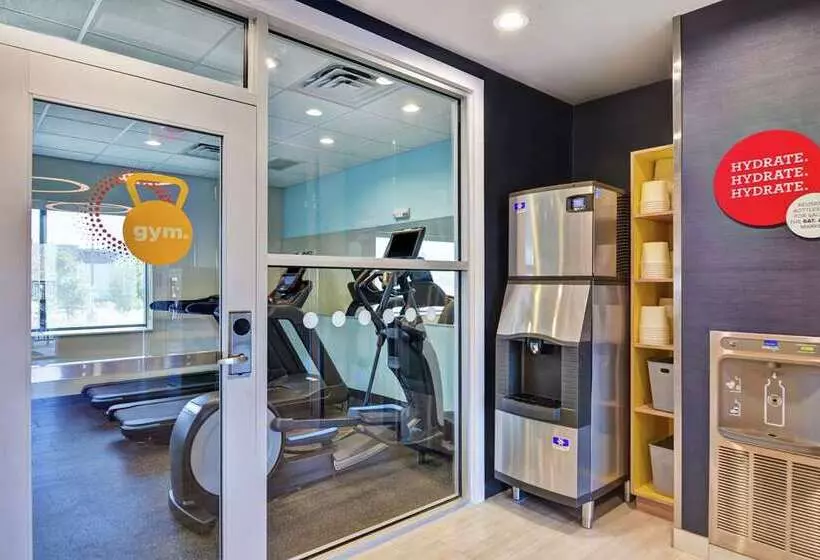 ホテル Tru By Hilton Baton Rouge Citiplace, La