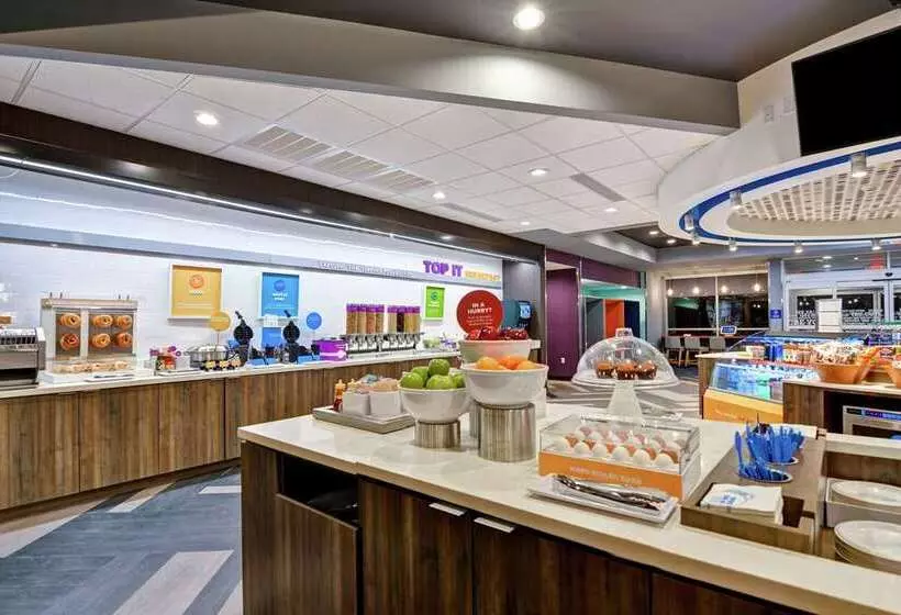 ホテル Tru By Hilton Baton Rouge Citiplace, La