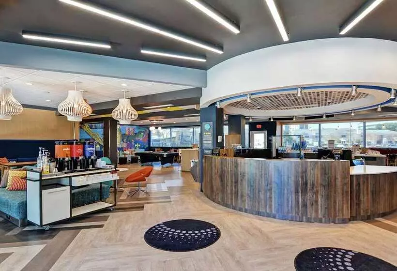 ホテル Tru By Hilton Baton Rouge Citiplace, La