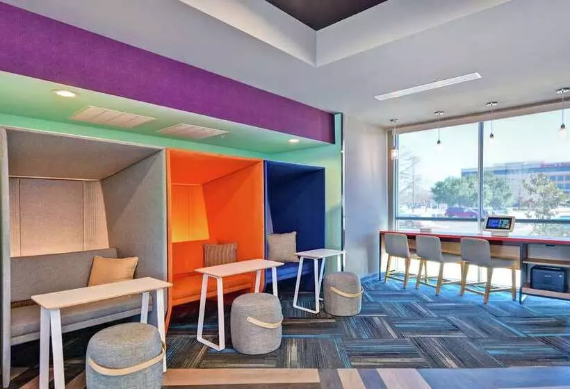 ホテル Tru By Hilton Baton Rouge Citiplace, La