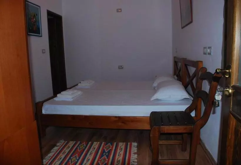 ペンション Bed & Breakfast Local Living Edi