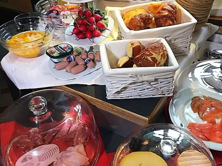 Majatalo Lilis Kleines