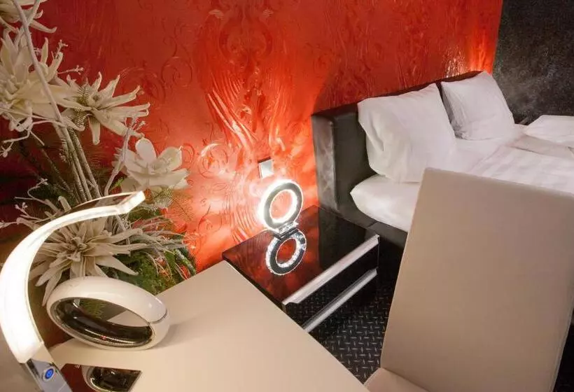 Aamiaismajoitus (B&B) Aragon   Hotel   Garni