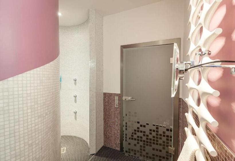 مبيت وإفطار Aragon   Hotel   Garni