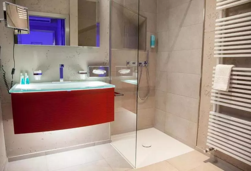 Aamiaismajoitus (B&B) Aragon   Hotel   Garni