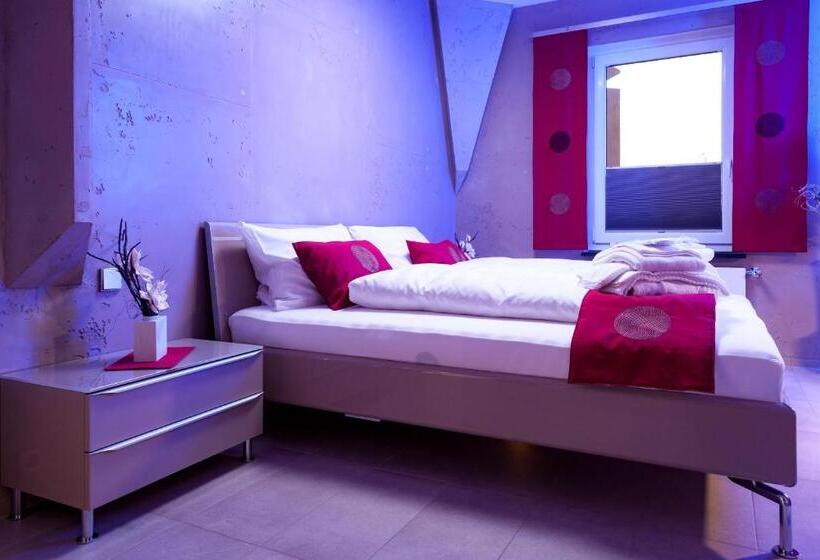 مبيت وإفطار Aragon   Hotel   Garni