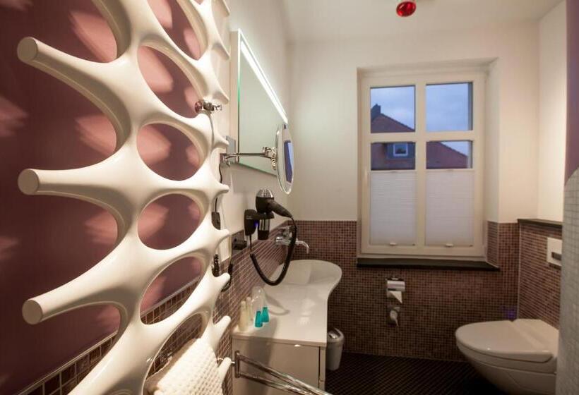 مبيت وإفطار Aragon   Hotel   Garni