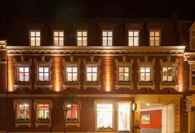 Aamiaismajoitus (B&B) Aragon   Hotel   Garni