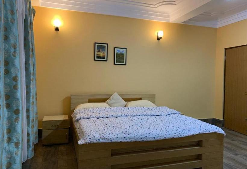 Bed and Breakfast Denzong House