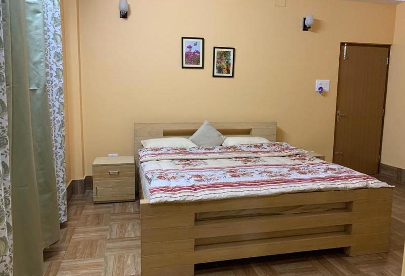 Bed and Breakfast Denzong House