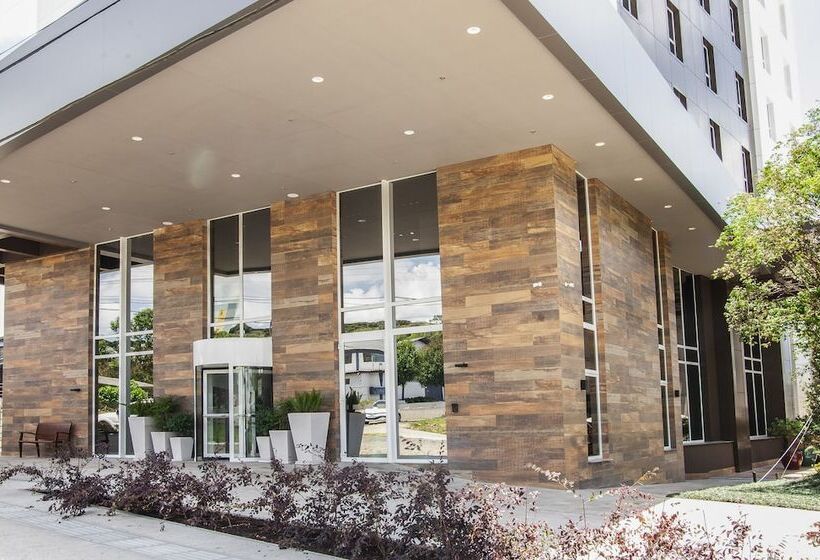 Holiday Inn Express Farroupilha, Um Hotel Ihg