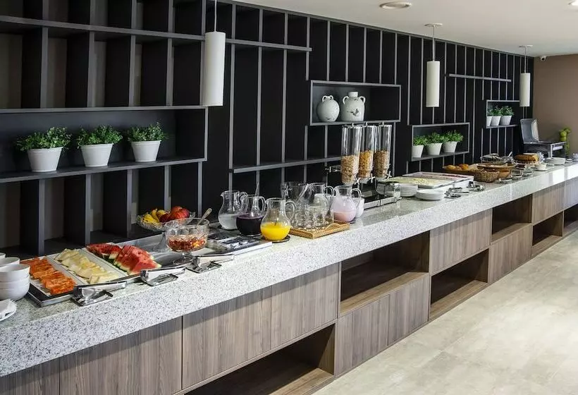 Holiday Inn Express   Farroupilha, Um Hotel Ihg