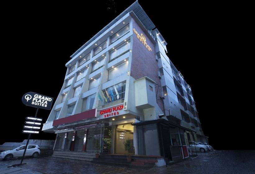 ホテル Grand Plaza Suites