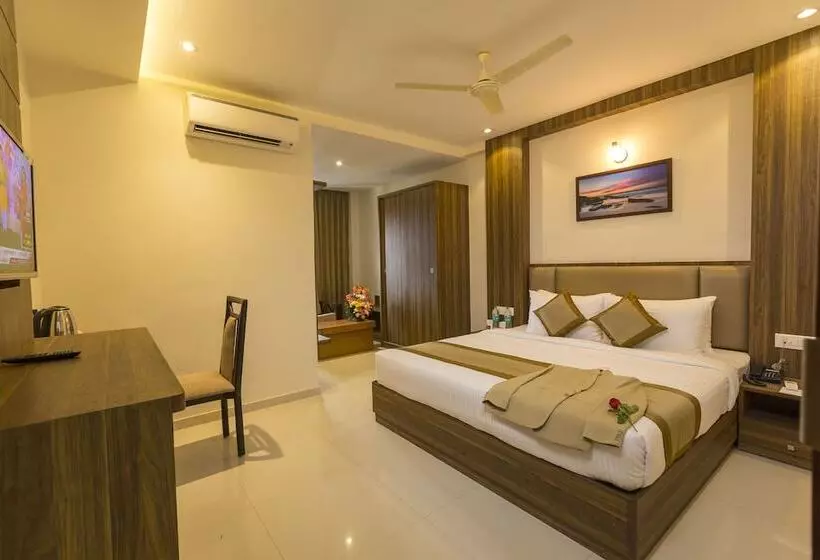 هتل Grand Plaza Suites