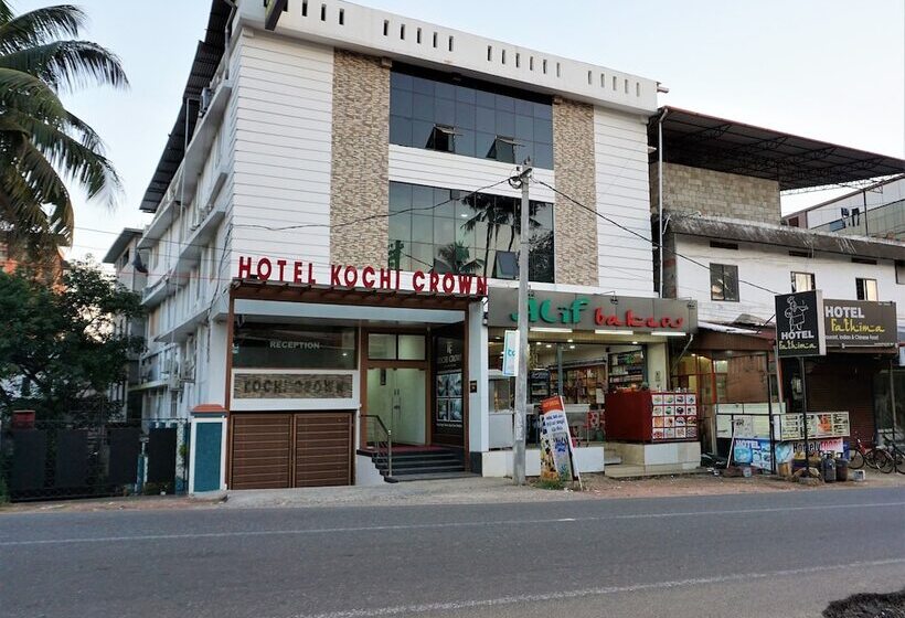 Hotel Kochi Crown