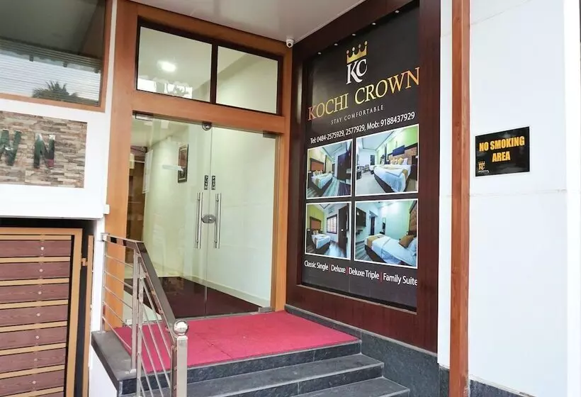 هتل Kochi Crown