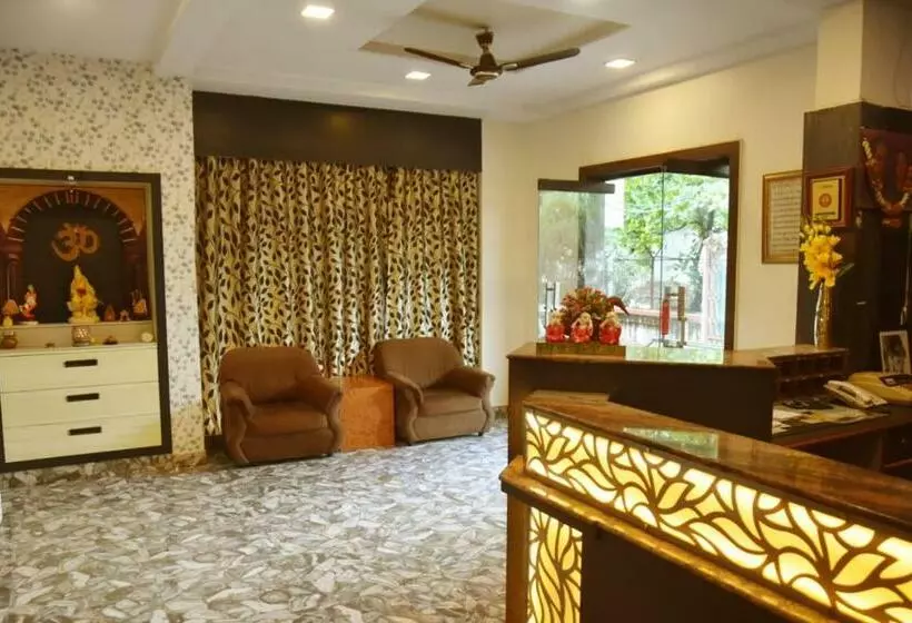 ホテル Saideep Villas, Shirdi