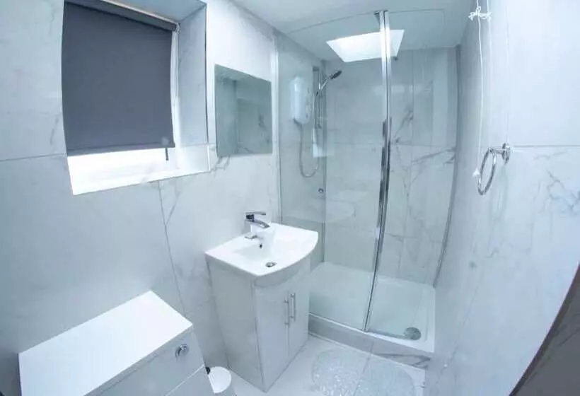 Majatalo Twenty Hotel And Bar