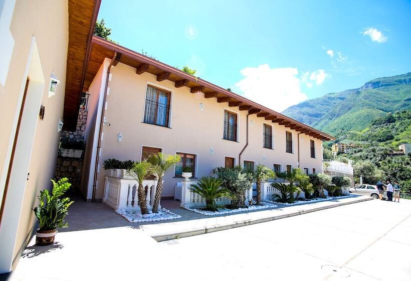 تختخواب و صبحانه Villa Catie