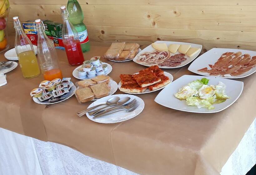 تختخواب و صبحانه Villa Catie