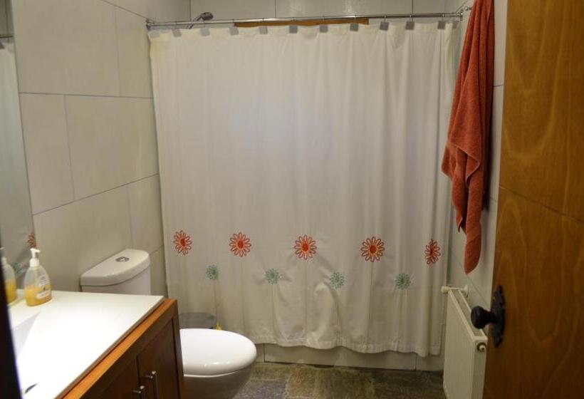 بنسيون Outrippers Pucón