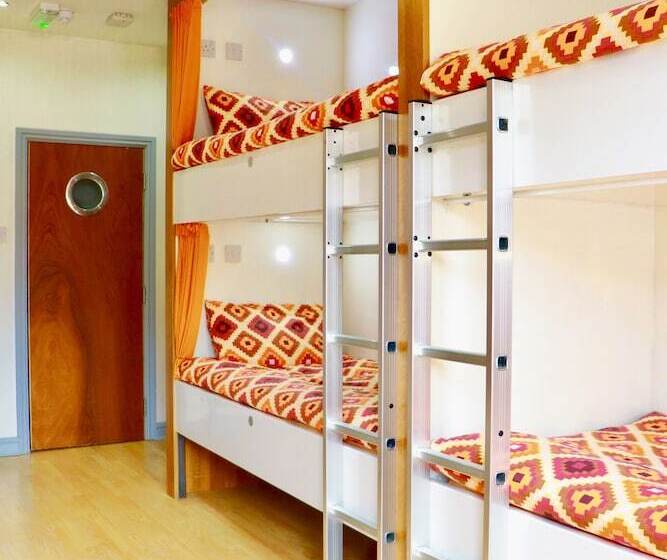 The Liverpool Pod Travel Hostel