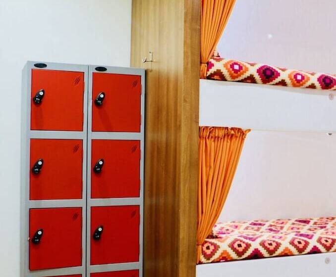 The Liverpool Pod Travel Hostel