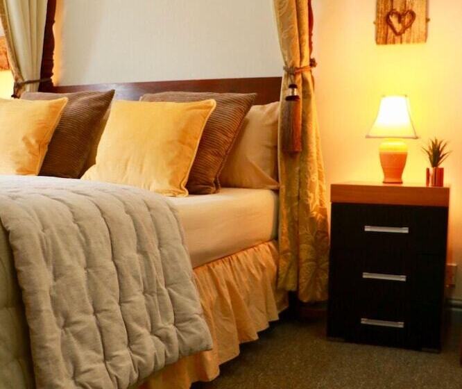 The Liverpool Pod Travel Hostel