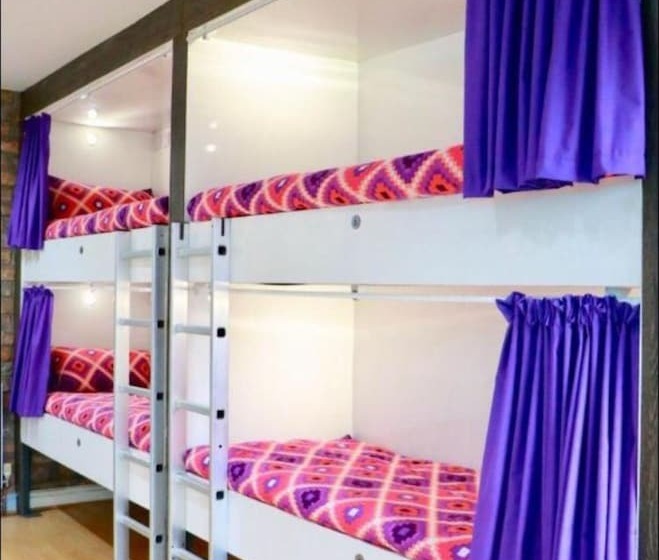 The Liverpool Pod Travel Hostel