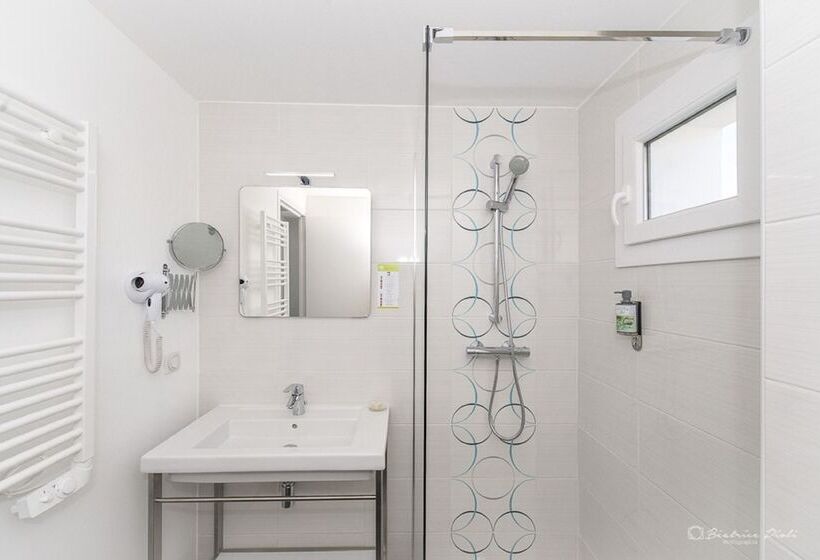 Отель Hôtel George Sand