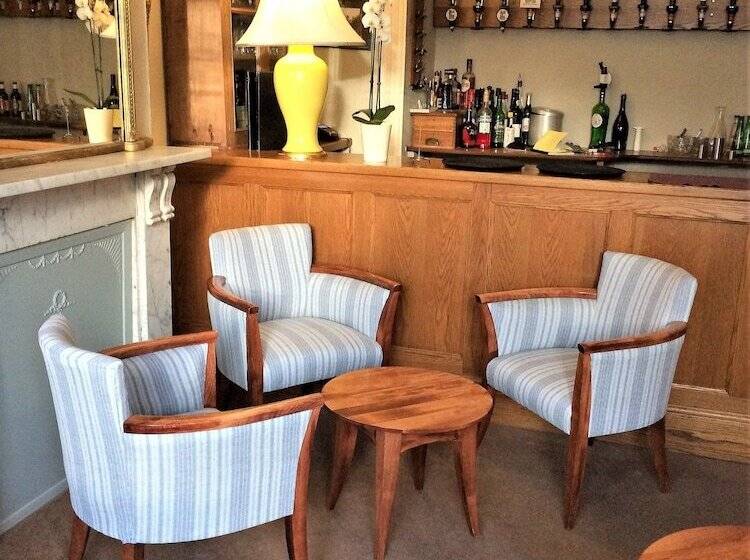 بنسيون Peak Weavers