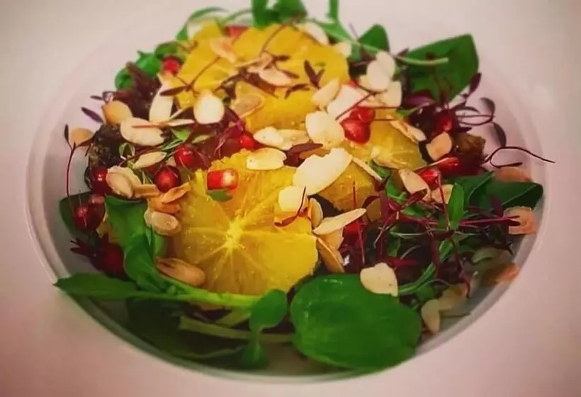 Majatalo Peak Weavers