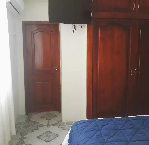 Torres Del Norte
