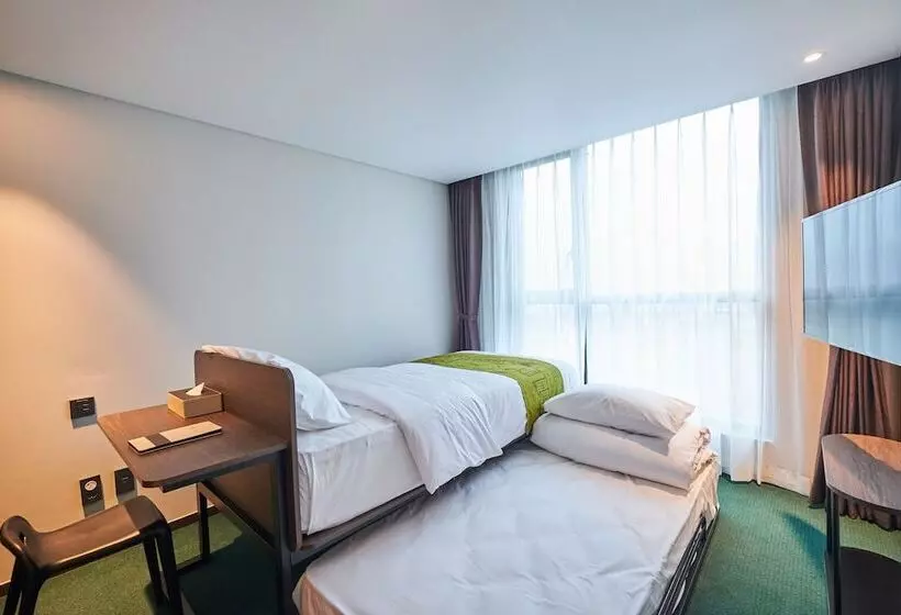 Jeju Pureun Hotel   Formerly Chason