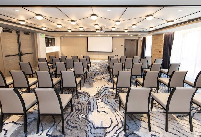 Limelight Hotel Snowmass