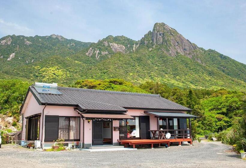 Yakushima Pension Luana House