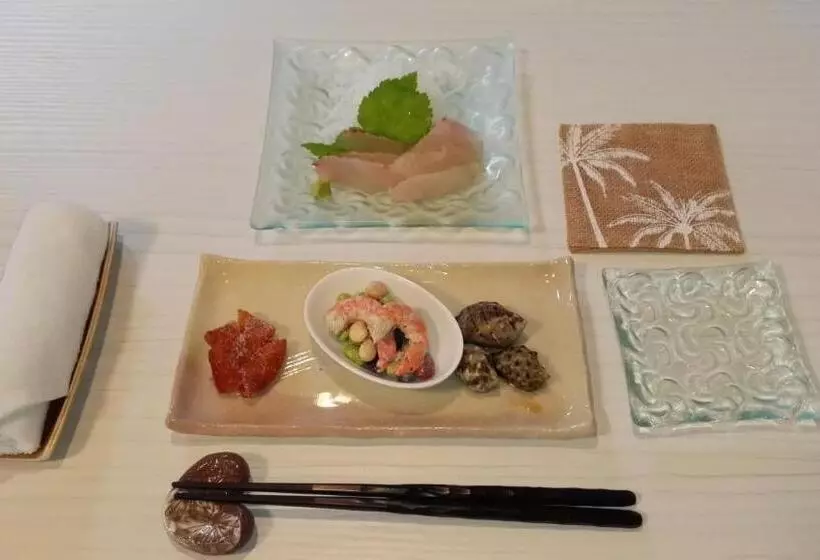 Yakushima Pension Luana House