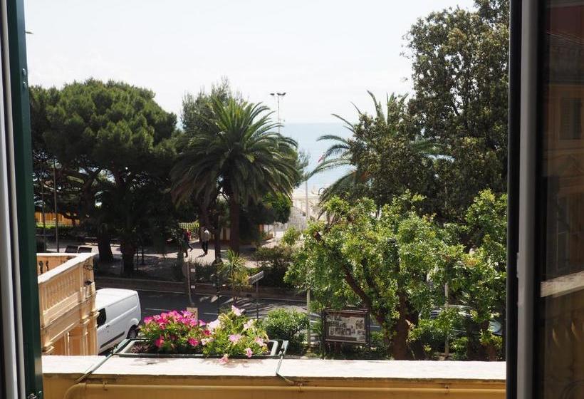 בית מלון כפרי Albatros