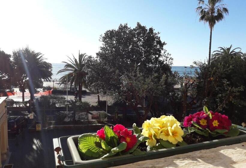 בית מלון כפרי Albatros