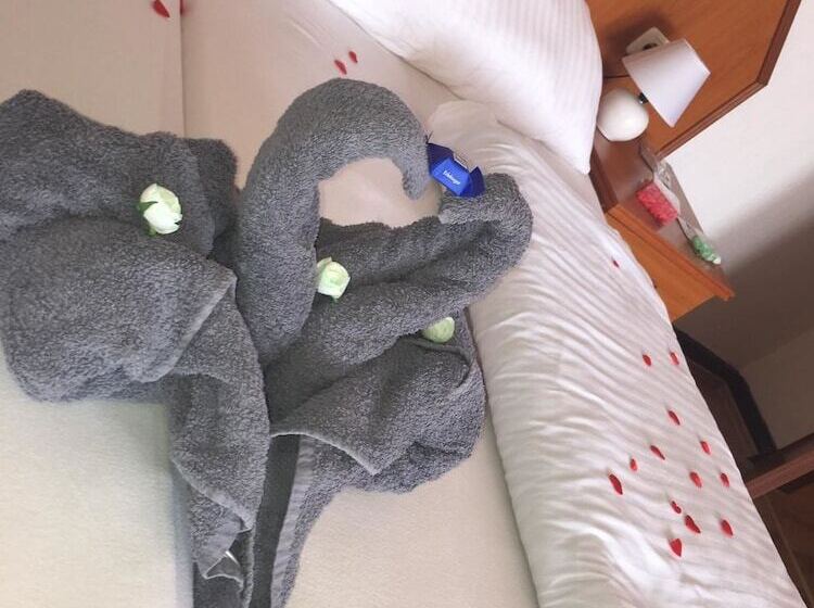 בית מלון כפרי & Restaurant Bestehorn Hof