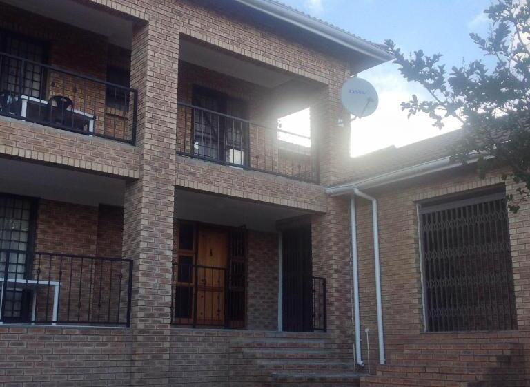 Majatalo Vinolux Guest House