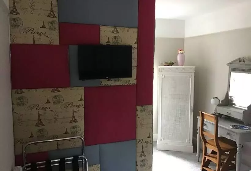 Aamiaismajoitus (B&B) Le Chateau