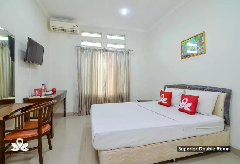 Hotel Zen Rooms Basic Gor Cikutra
