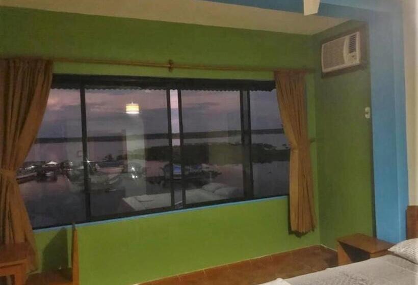 פנסיון Amazon Dream Hostel With Ac And Starlink