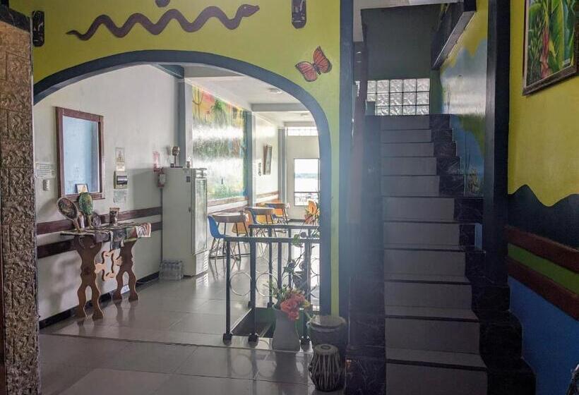 פנסיון Amazon Dream Hostel With Ac And Starlink